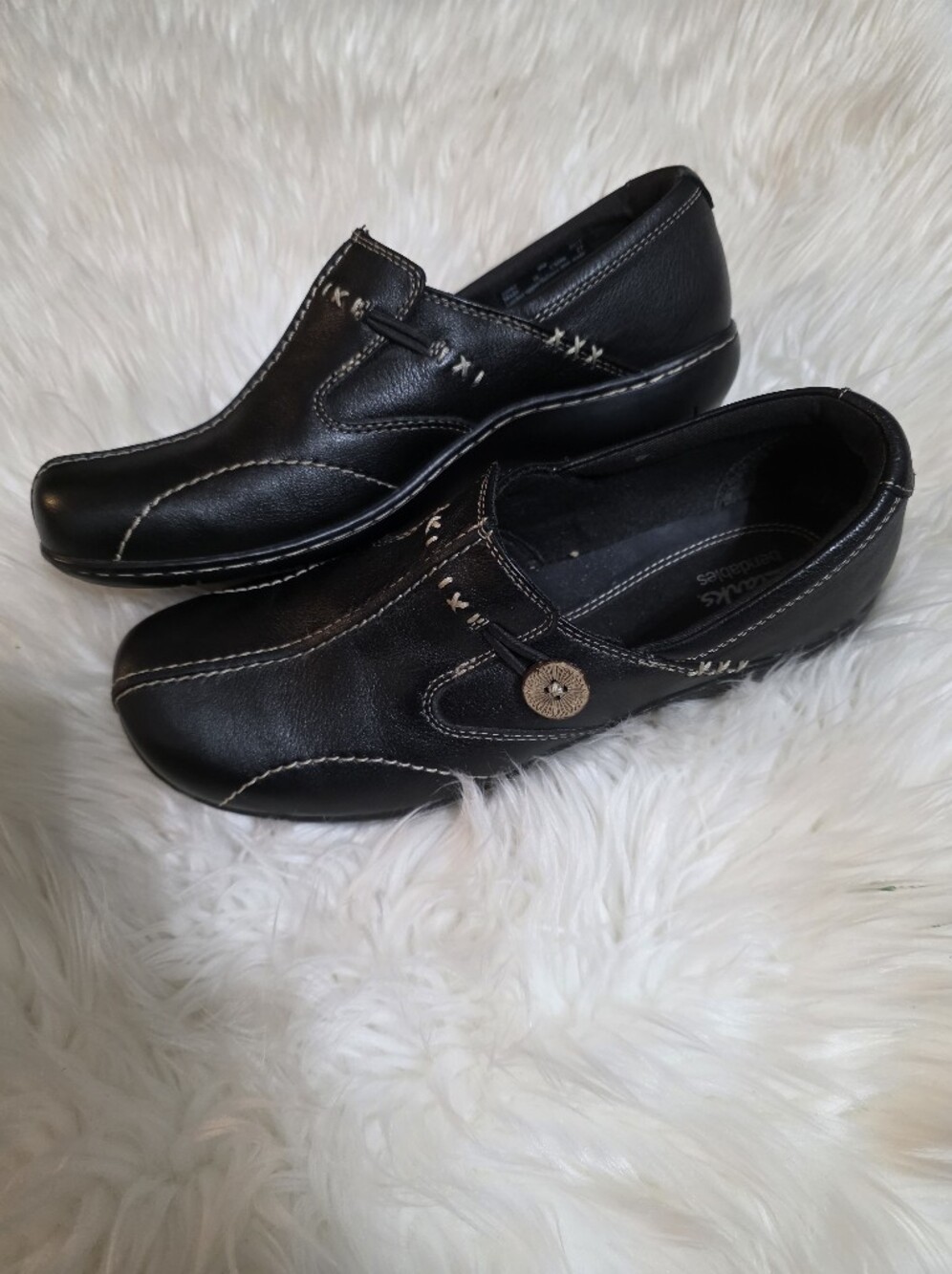 Clarks Black Women's Slip-On Loafers with Contrast Stitching